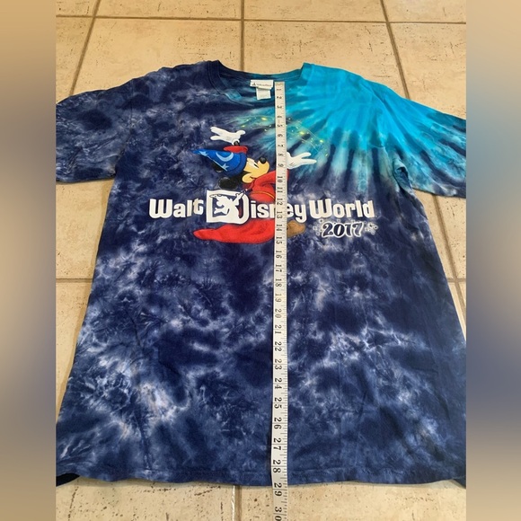Disney Parks 2017 Sorcerer Mickey Tie-Dye T-Shirt | Adult Size Large - Picture 5 of 5